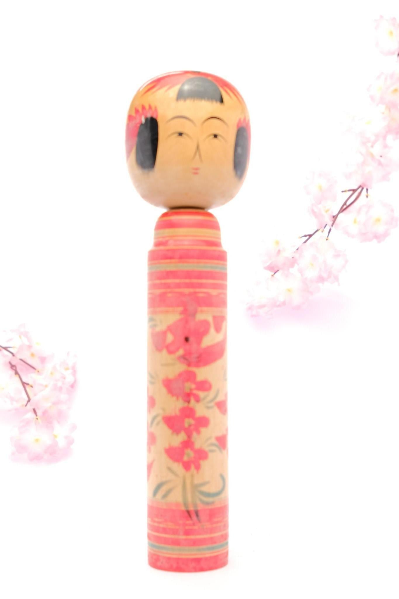 Kokeshi Naruko z Kwiatowym Wzorem – Kamura Elite